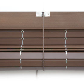 Persiana-cadenilla-alicantina-pvc-INC-nogal-vista-frontal 2