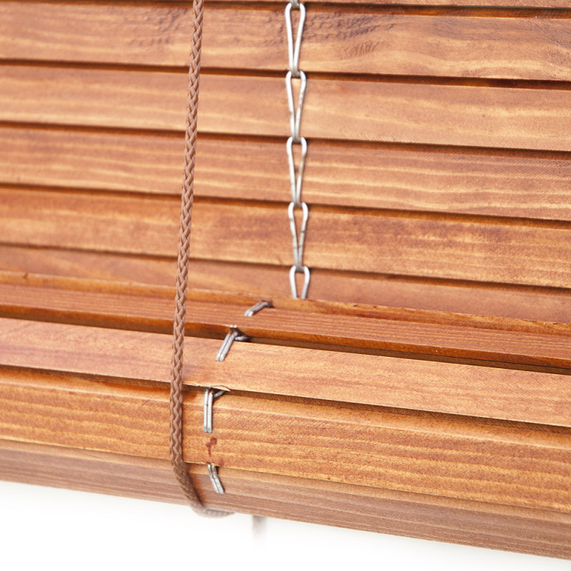 Persiana alicantina  enrollada de madera cerezo barnizada exterior a medida persianasalicantinas.net