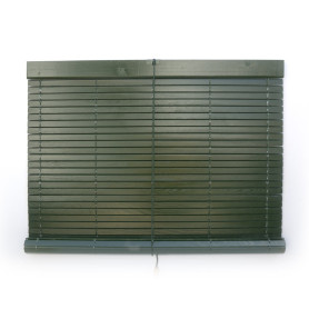 Persiana alicantina verde oscuro de madera enrollable exterior a medida persianasalicantinas.net 2