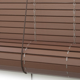 Persiana alicantina de madera marrón enrollable exterior persianasalicantinas.net 2