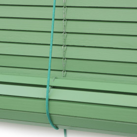 Persiana alicantina de madera verde enrollable a medida para exterior persianasalicantinas.net 2